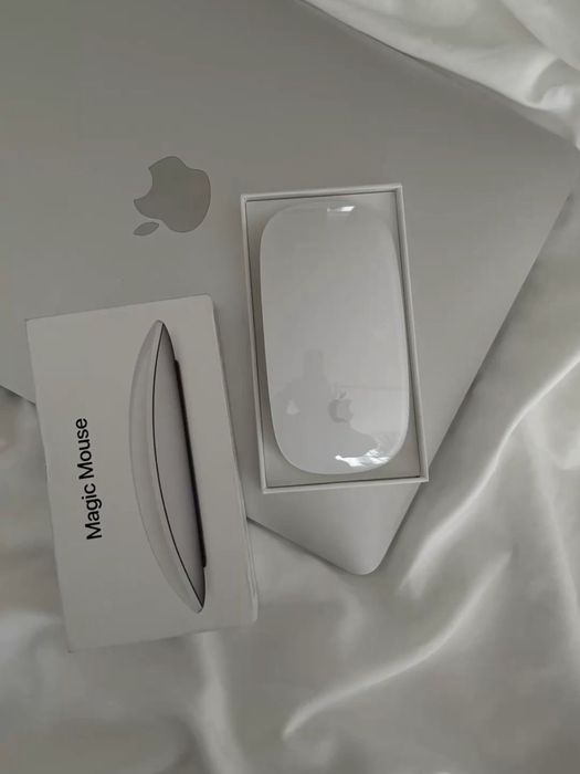 Мышь Apple Magic Mouse - White Multi-Touch Surface белый