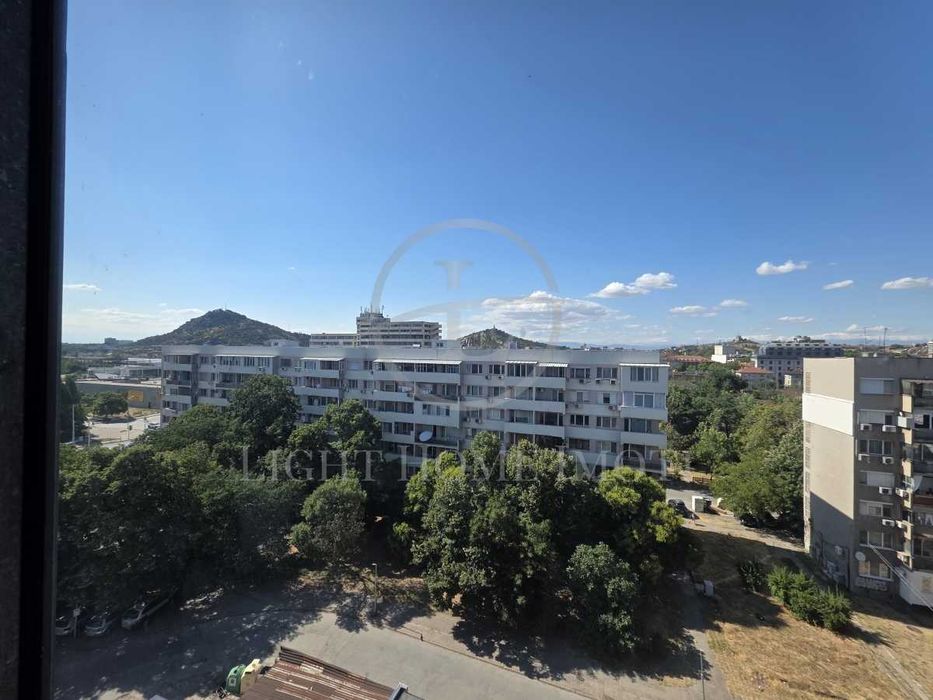 Продава се Тристаен апартамент в Пловдив, Кючук Париж - 104 кв.м за 1486 €/кв.м - Снимка #19