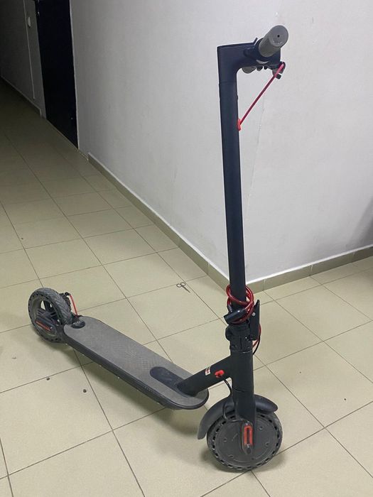 Электросамокат..