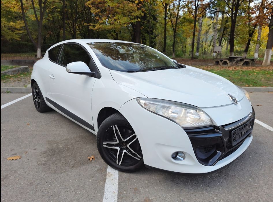 RENAULT Megane 2012 — imagine 1