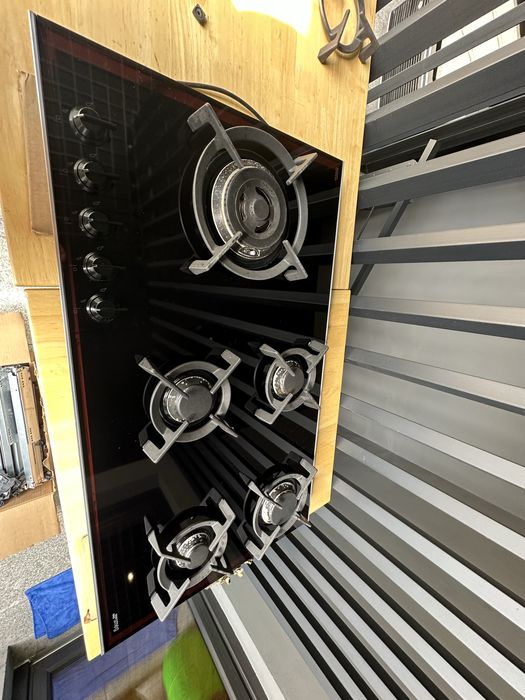 Smeg варочная панель от итальянского Бренда