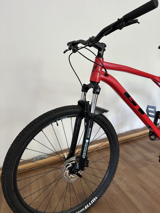 Bicicleta  GT avalanche comp 29’