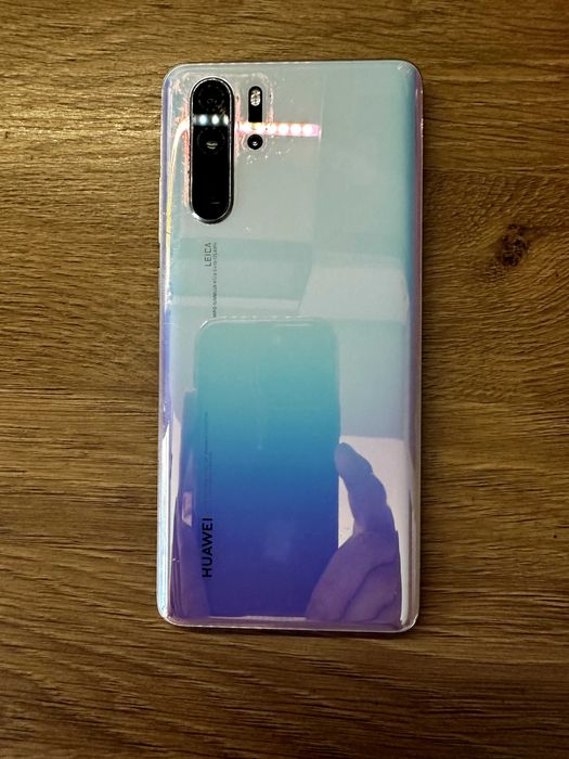 Huawei P30 Pro в перфектно състояние!