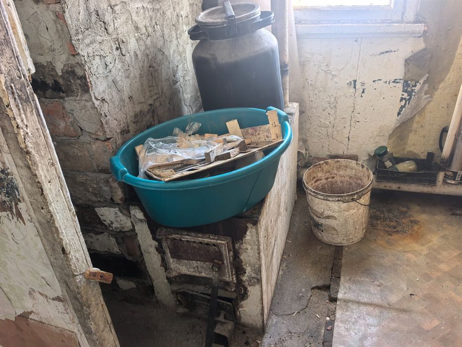 Продам двух комнатный дом