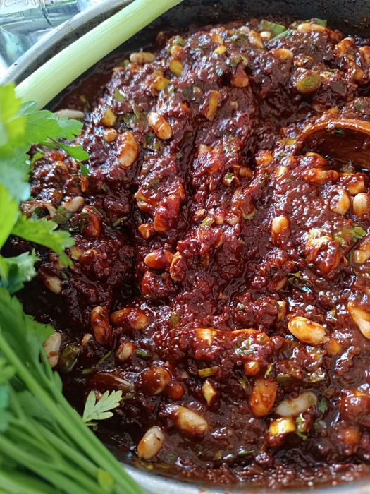 Бобена салата с домашна лютеница - ограничено количество