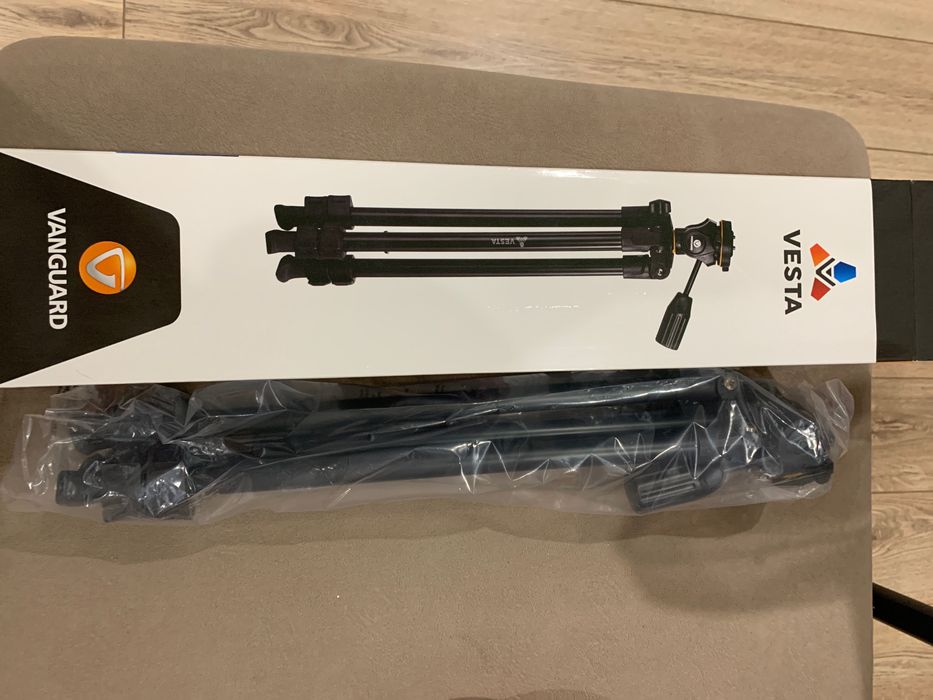Продам Штатив Vanguard VESTA 203AP