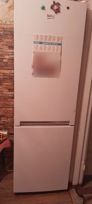 Продою холодильник