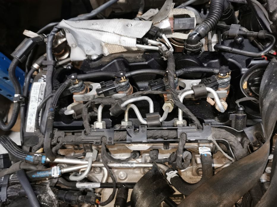 Injector injectoare pompa rampa 2.0 tdi CUV vw tiguan 2015 facelift
