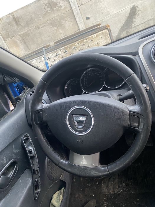 Volan dacia sandero stepway 2016