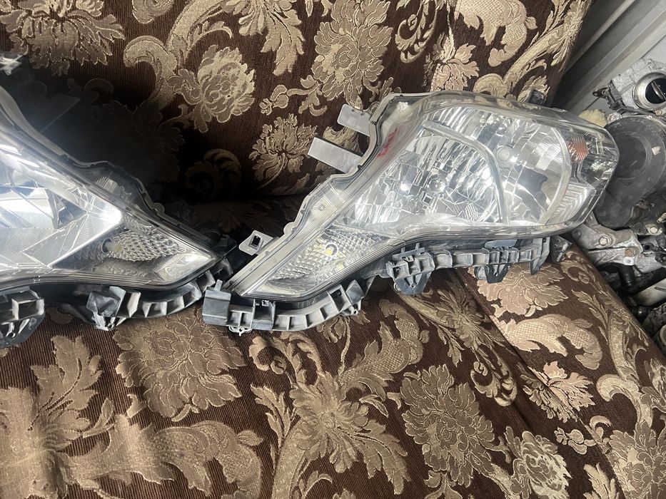 Фары на Прадо 150 рестайлинг, до рестайлинг оригинал