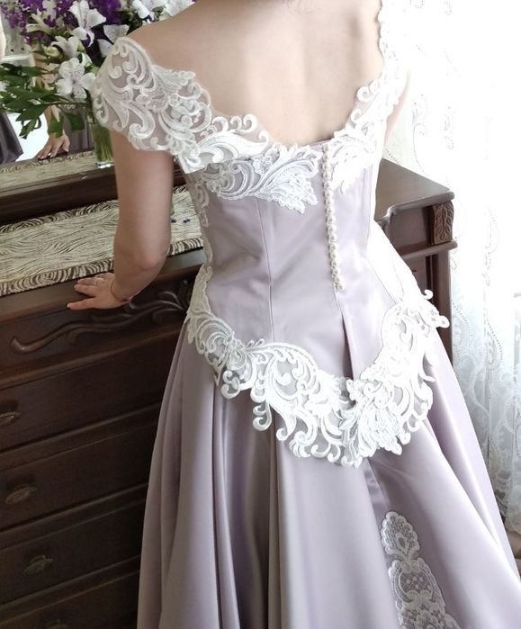 Продается вечернее платье