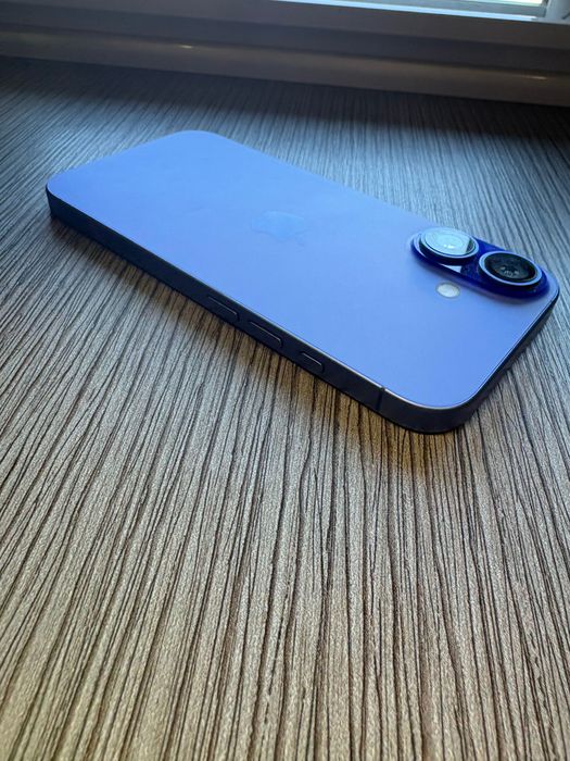 Като нов! Apple Iphone 16