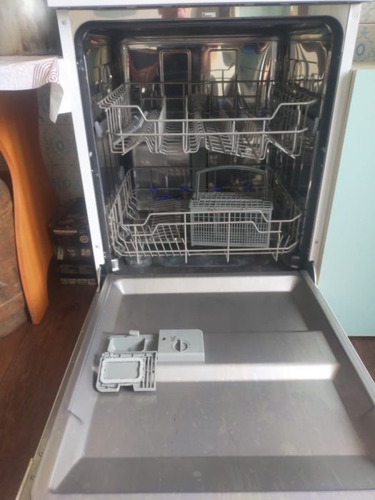 Продается посудомойка
