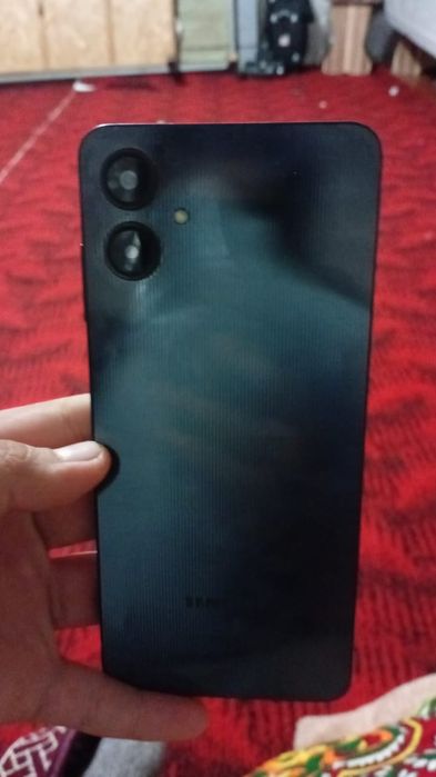Samsung A06 8/64гб обмен можно