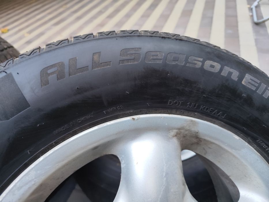 Anvelopa allseason 215 65 16