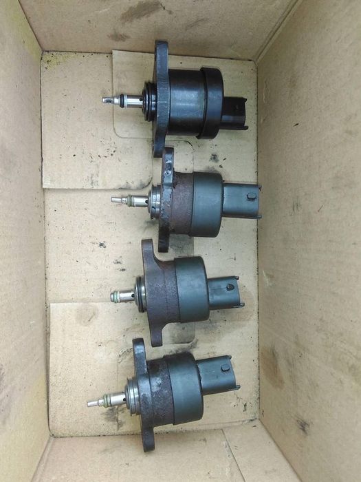 Regulator presiune senzor pompa inalte BMW X5 e53 dezmembrez piese dez