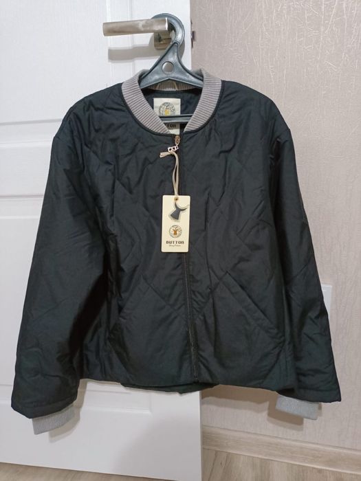 Новый женский бомбер