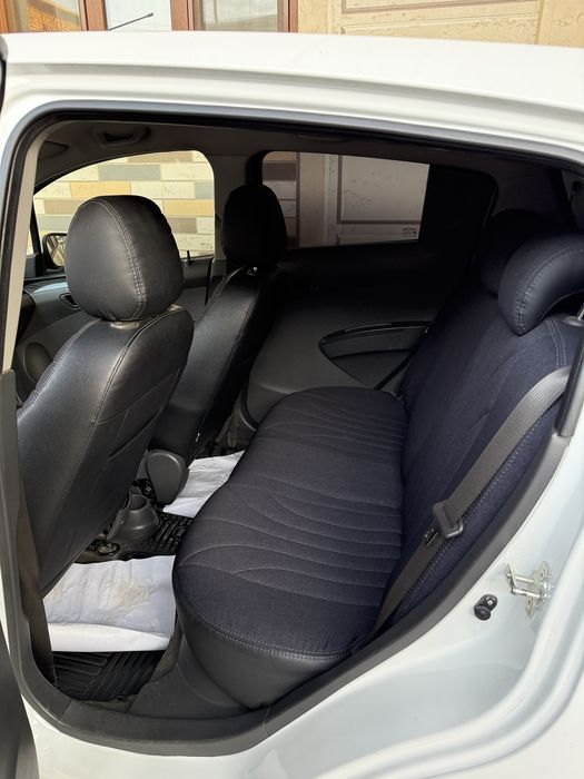 Chevrolet Spark 2023 — 10