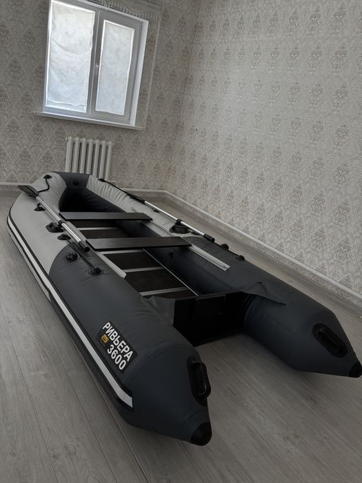 Продам лодку новую