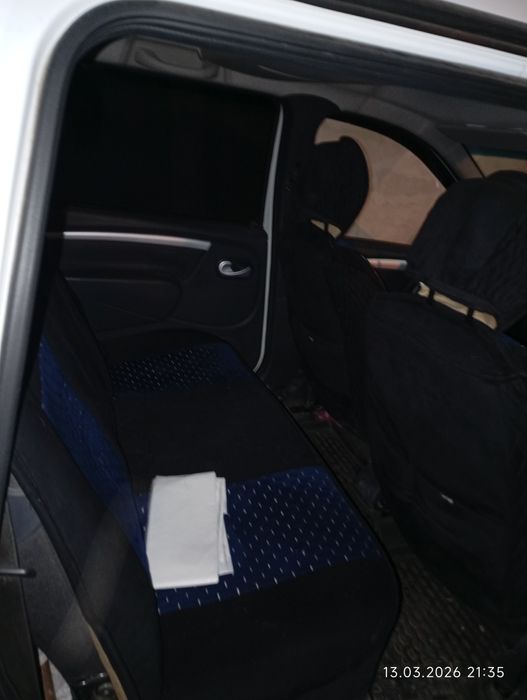 Продам машину Largus