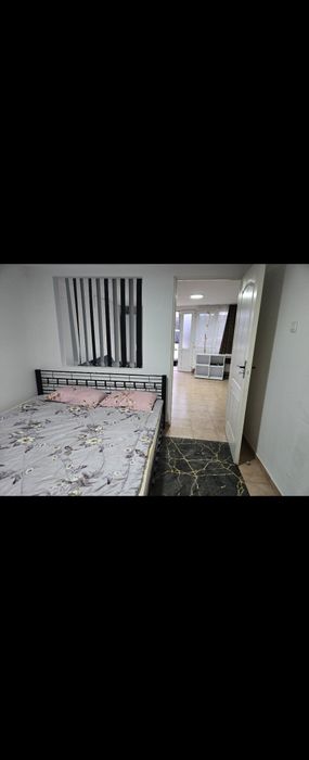 Inchiriez apartament 2 camere