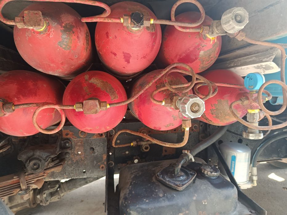 Зил самосвал холати Ало Урал матор балонлари йенги