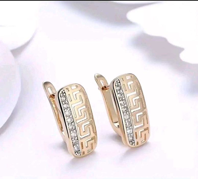 Обици от висококачествена медицинска стомана