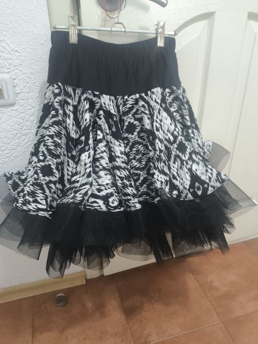 Эффектная юбка двойная