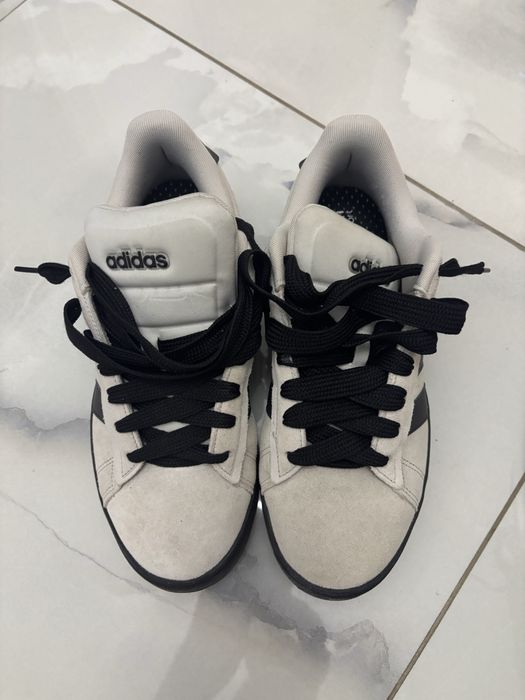 Adidasi adidas nr 44