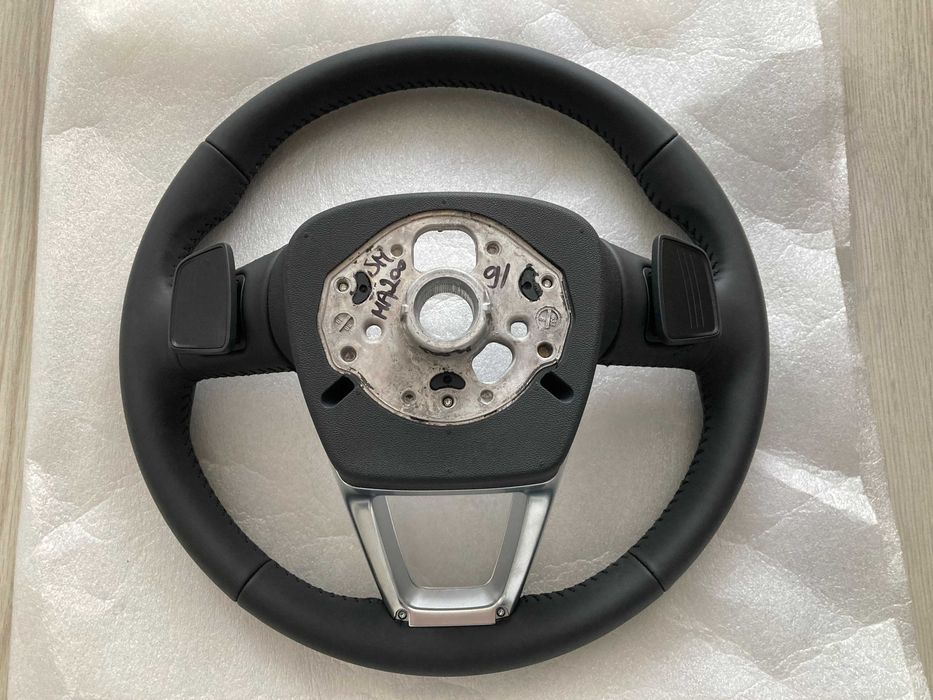 Volan NOU din piele AUDI cu padele DSG compatibil modele AUDI 2018+