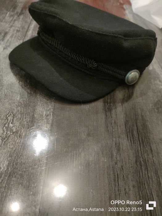 Стильные кепки для модниц