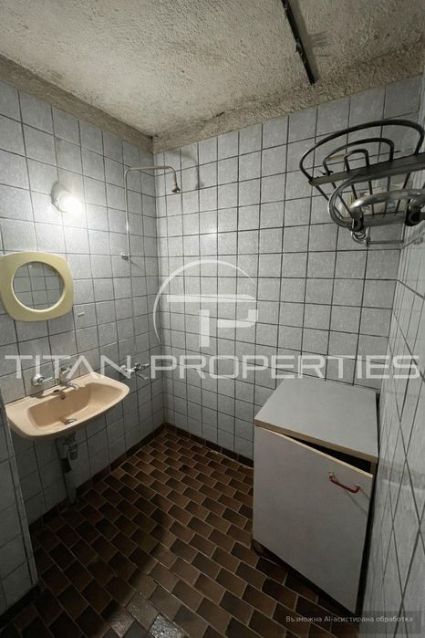 Тристаен за продажба в Надежда 2