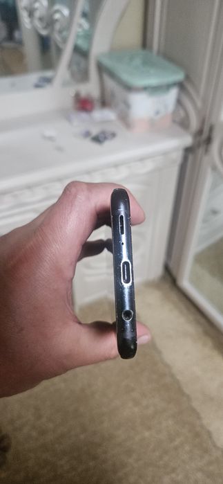 Samsung s9 plus в хорошем состоянии