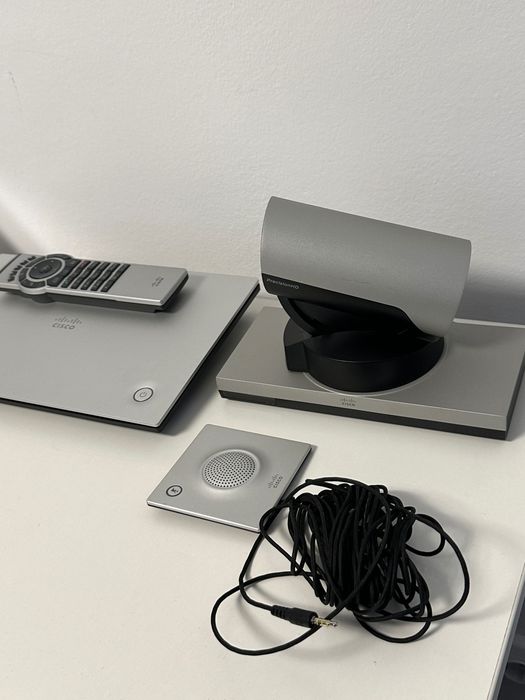 componente sistem video conferinta camera Logitech Cisco