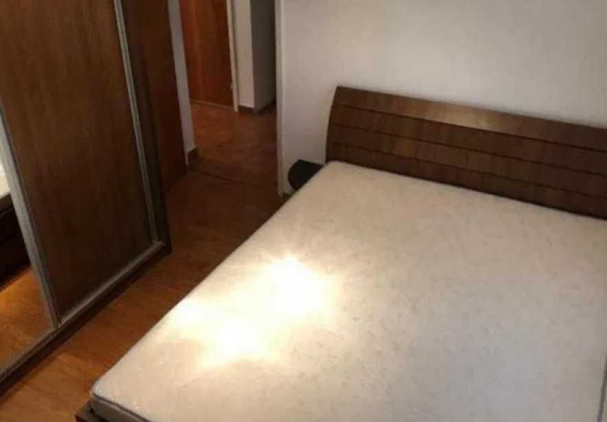 Дава се под наем Тристаен апартамент в Пловдив, Остромила - 88 кв.м за 362.1 € - Снимка #1