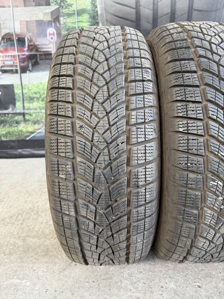 215/60/17 GOODYEAR 4бр