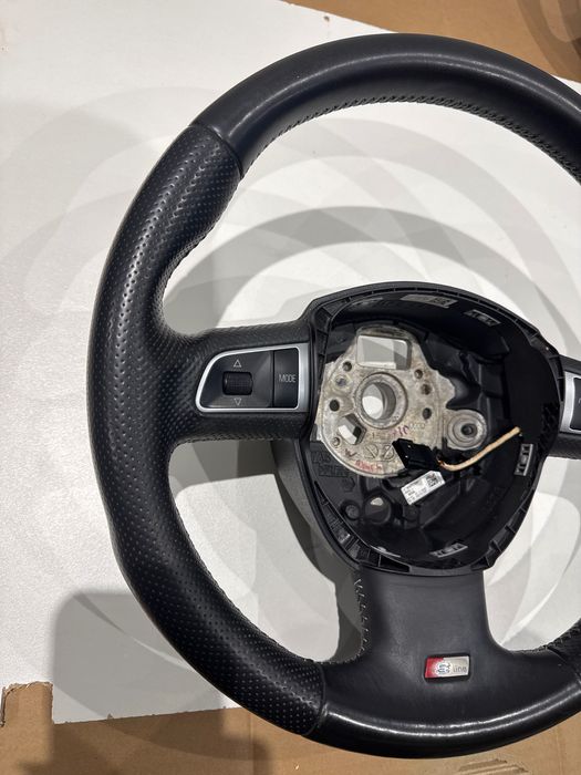 Audi A3-A4-A5-A6 S-LINE кожен волан Ауди А3-4-5-6