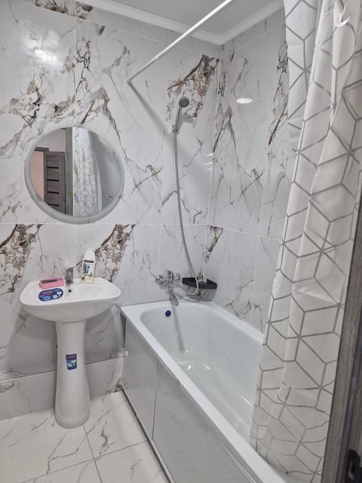 Сдам 2 комнатные квартиру