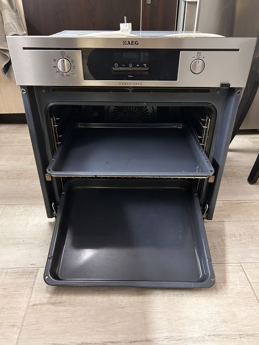 Фурна за вграждане AEG BE5013421M