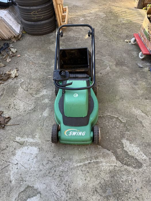 Masina de tuns iarba electrica