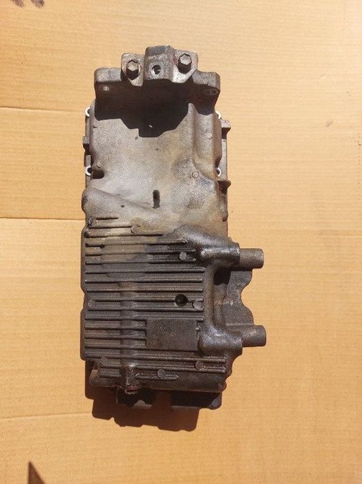 baie ulei motor suzuki sx4 ddis 2006 2007 2008 2009 2010 2011 2012 2013 2014 2015 2016  55216577 1151179j80 / 11511-79j80