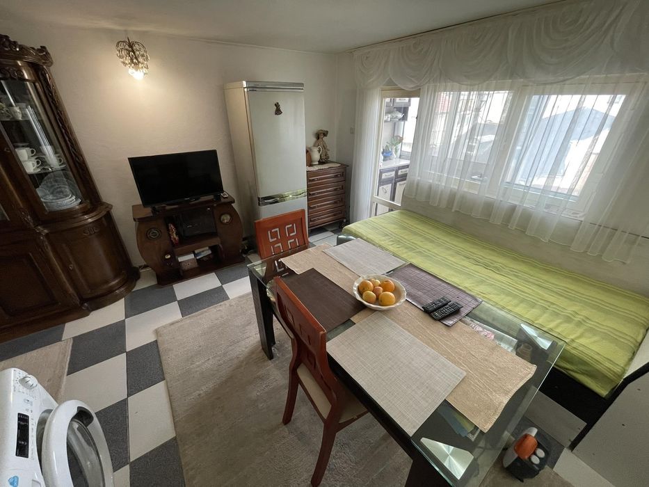 Продава се Мезонет в Бургас, Център - 100 кв.м за 1750 €/кв.м - Снимка #1