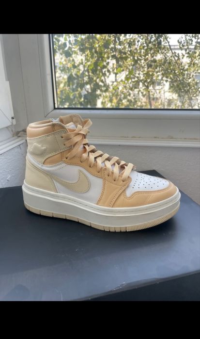 Jordan AJ1 platforma