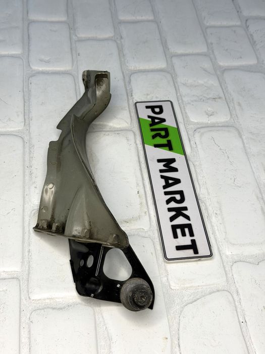 Стойка AUDI A6 C7 4G0821136A 4G0805816