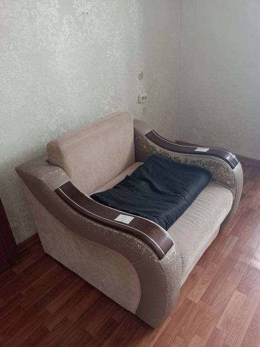 Продам Диван самовывоз