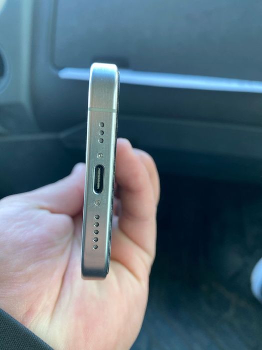 Айфон15про 100 емкост