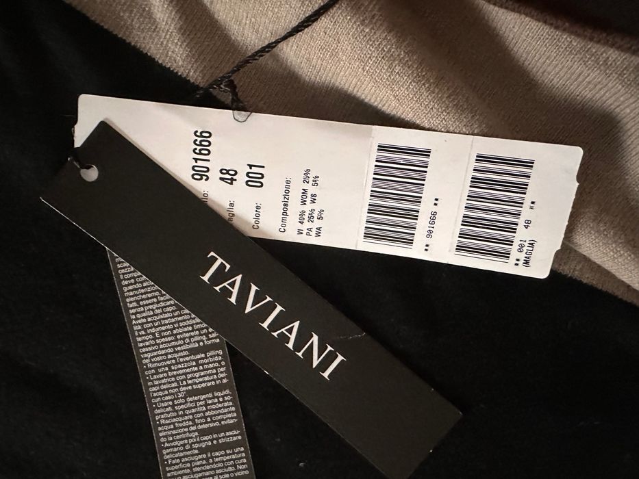 Set Taviani, cardigan Dtlm, pulover G Darel, CD Oud