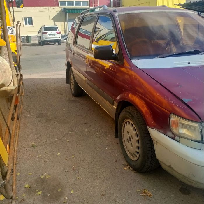 Mitsubishi Chariot - Митсубиси Шариот 2л 1992