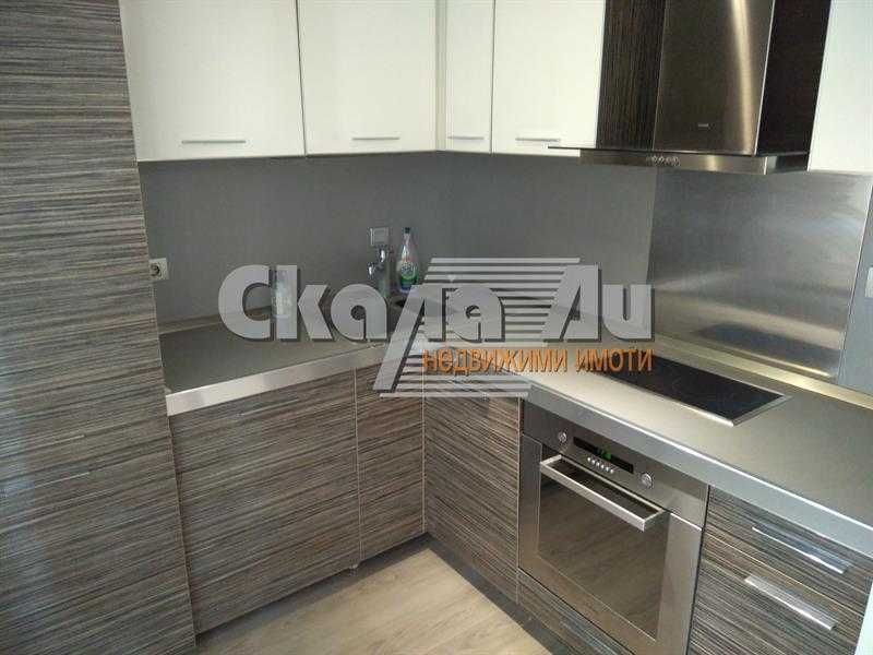 Дава се под наем Двустаен апартамент в София, Гео Милев - 70 кв.м за 670 € - Снимка #2