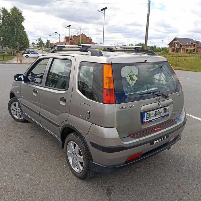 Suzuki Ignis 1.3 benzină, 2004, stare foarte bună, fără rugină, AC